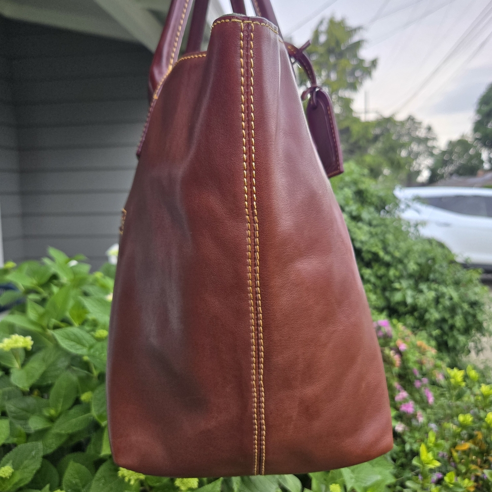 Dooney & Bourke Medium Russel Tote - Picture 3 of 13